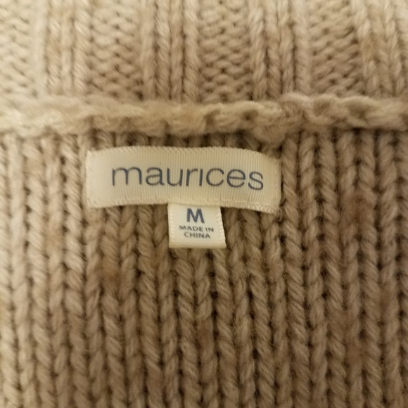 Short Sleeve Wool Sweater - Picture 4 of 4